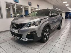Grigio Usata 2018 Peugeot 3008 Crossway Monovolume | 14.490 € (Buon prezzo)