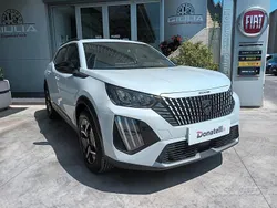 Nuova 2024 Peugeot 2008 Allure SUV | 21.500 € (Buon prezzo)