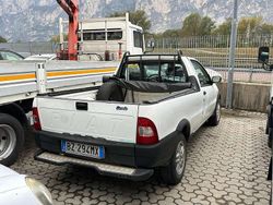 Bianco Usata 2003 Fiat Strada Pick-up | 8000 €