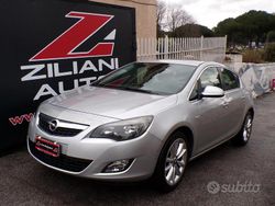 Grigio Usata 2010 Opel Astra Cosmo Tre volumi | 6200 € (Buon prezzo)