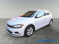 Argento Usata 2020 VW Polo Comfortline Tre volumi | 13.270 € (Ottimo prezzo)