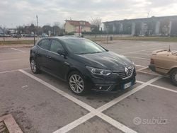 Nero Usata 2018 Renault Mégane IV Tre volumi | 14.000 € (Cara)