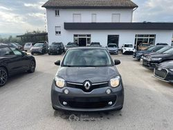 Grigio Usata 2019 Renault Twingo LIMITED Due volumi | 9900 € (Buon prezzo)