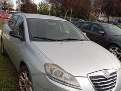 Grigio Usata 2013 Lancia Delta Gold Due volumi | 4000 € (Buon prezzo)