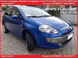 Blu/azzurro Usata 2015 Fiat Punto Lounge Due volumi | 5900 € (Buon prezzo)