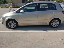 Usata 2010 VW Golf Plus Cross Monovolume | 5300 € (Buon prezzo)