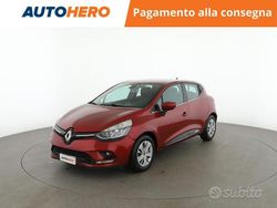 Rosso Usata 2017 Renault Clio IV Zen Tre volumi | 9899 € (Buon prezzo)