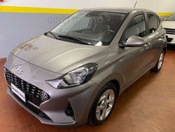 Grigio Usata 2022 Hyundai i10 Due volumi | 13.200 € (Cara)