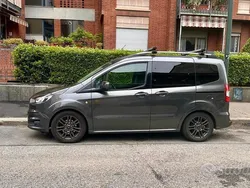 Usata 2018 Ford Tourneo Sport Monovolume | 9800 €