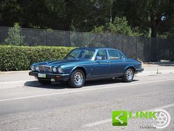 Blu Usata 1981 Jaguar XJ6 Tre volumi | 8500 €