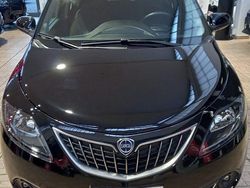 Nero Usata 2023 Lancia Ypsilon Gold Due volumi | 10.690 € (Ottimo prezzo)