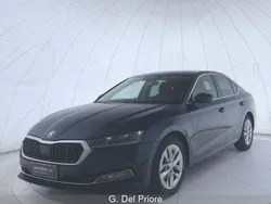 Blu Usata 2022 Skoda Octavia Ambition Due volumi | 20.900 € (Ottimo prezzo)