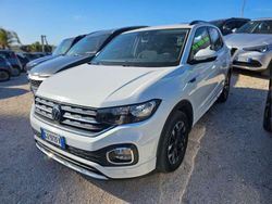 Bianco Usata 2022 VW T-Cross Style SUV | 19.900 € (Cara)