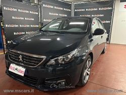 Nero Usata 2018 Peugeot 308 Allure Tre volumi | 10.490 € (Buon prezzo)