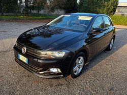 Usata 2019 VW Polo Trendline Tre volumi | 12.790 € (Buon prezzo)