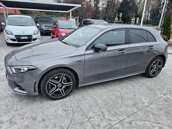 Antracite metallizzato Usata 2020 Mercedes A250 Premium Tre volumi | 22.500 € (Buon prezzo)