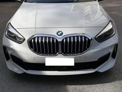 Bianco Usata 2021 BMW 118 M Sport Due volumi | 22.900 € (Buon prezzo)