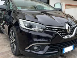 Usata 2017 Renault Scénic IV Initiale Paris Monovolume | 12.700 € (Ottimo prezzo)