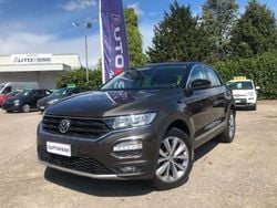Bronzo Usata 2019 VW T-Roc Business SUV | 17.900 € (Buon prezzo)