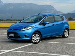 Blu Usata 2009 Ford Fiesta Titanium Tre volumi | 3700 € (Buon prezzo)