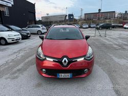 Rosso Usata 2014 Renault Clio IV Tre volumi | 6500 € (Buon prezzo)