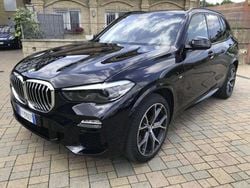 Blu/azzurro Usata 2019 BMW X5 M Sport SUV | 49.000 € (Buon prezzo)
