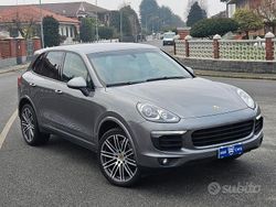 Grigio Usata 2015 Porsche Cayenne Sport SUV | 21.900 € (Ottimo prezzo)