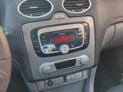 Nero Usata 2009 Ford Focus Titanium Station wagon | 2300 € (Buon prezzo)