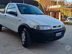 Bianco Usata 2008 Fiat Strada Pick-up | 7900 € (Ottimo prezzo)