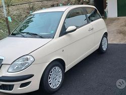 Usata 2004 Lancia Ypsilon Due volumi | 2000 € (Buon prezzo)