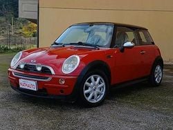 Rosso Usata 2004 Mini One D Due volumi | 2499 € (Ottimo prezzo)