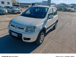 Bianco Usata 2010 Fiat Panda 4x4 Due volumi | 4990 € (Buon prezzo)