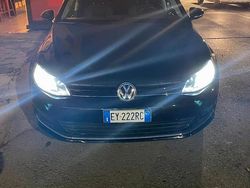 Nero Usata 2015 VW Golf VII Tre volumi | 12.500 € (Buon prezzo)