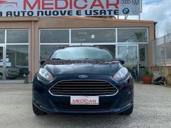 Blu Usata 2014 Ford Fiesta Business Edition Due volumi | 7500 € (Cara)