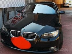 Nero Usata 2007 BMW 330 Coupé | 12.600 € (Cara)