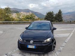 Nero Usata 2015 VW Golf VII GTD Tre volumi | 12.300 € (Ottimo prezzo)