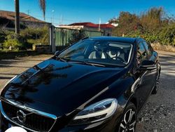 Nero Usata 2016 Volvo V40 CC Station wagon | 9000 € (Cara)