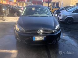 Nero Usata 2010 VW Golf VI Tre volumi | 5500 € (Buon prezzo)