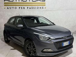 Grigio Usata 2017 Hyundai i20 Tre volumi | 6500 € (Super prezzo)