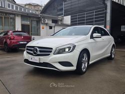 Bianco Usata 2015 Mercedes A180 Tre volumi | 10.700 € (Super prezzo)