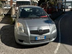 Grigio Usata 2009 Toyota Yaris Due volumi | 3800 €