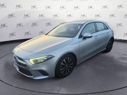 Argento Usata 2021 Mercedes A180 Business Tre volumi | 18.800 € (Ottimo prezzo)