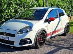 Usata 2009 Fiat Grande Punto Abarth Due volumi | 10.500 € (Molto cara)