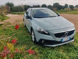 Usata 2017 Volvo V40 CC Kinetic Station wagon | 8900 € (Cara)