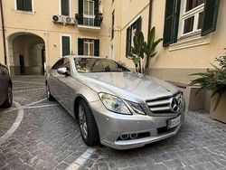 Usata 2009 Mercedes E250 Elegance Coupé | 9000 € (Cara)