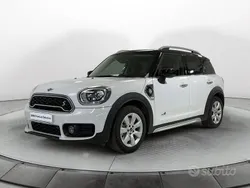 Light white / pastello Usata 2020 Mini Cooper Countryman SUV | 24.900 € (Buon prezzo)