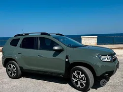 Usata 2023 Dacia Duster Journey SUV | 17.400 € (Buon prezzo)
