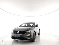 Indium grey metallizzato nero Usata 2019 VW T-Roc Style SUV | 17.500 € (Buon prezzo)