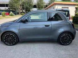 Grigio Usata 2020 Fiat 500e La Prima Due volumi | 15.000 € (Buon prezzo)