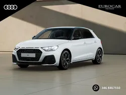 Bianco ghiacciaio metallizzato nero mito Nuova 2025 Audi A1 Sportback Design Due volumi | 31.826 € (Buon prezzo)